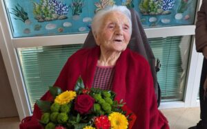 On her 112th birthday. (Source: Charente Libre)