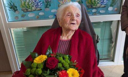 On her 112th birthday. (Source: Charente Libre)