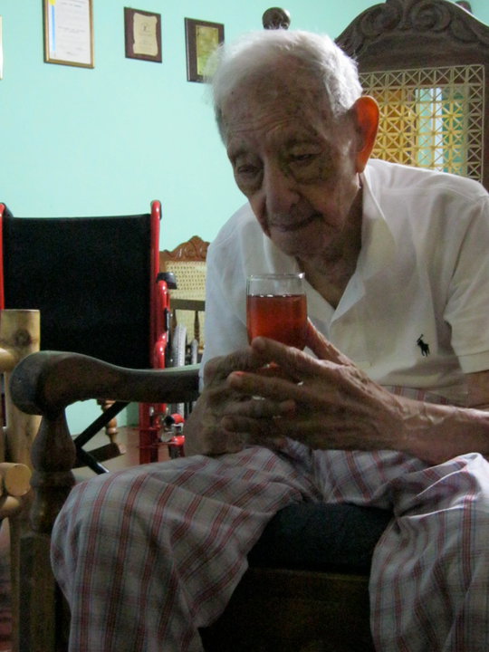 In May 2010, aged 108. (Source: Facebook/FAMILIA DE JOSE DOLORES NUILA)
