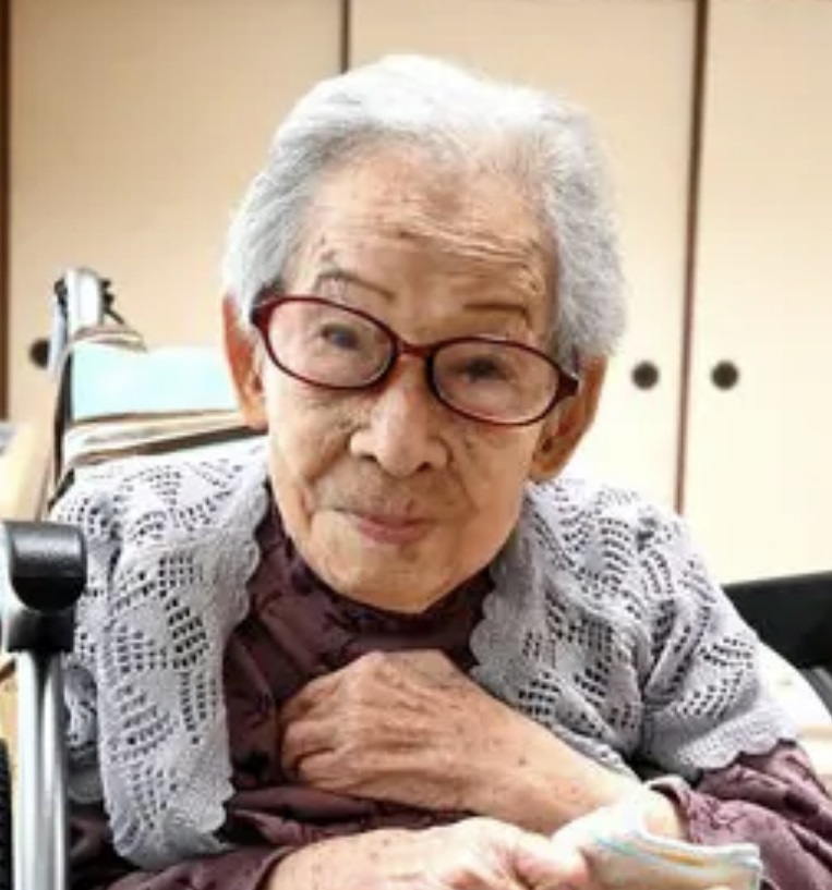 In June 2023, aged 110. (Source: Chugoku Shimbun)