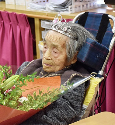 On her 111th birthday in 2018. (Source: Mainichi Shimbun)