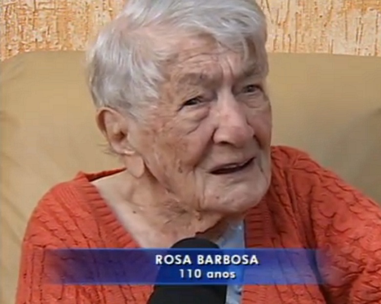 On her 110th birthday in 2012. (Source: G1)
