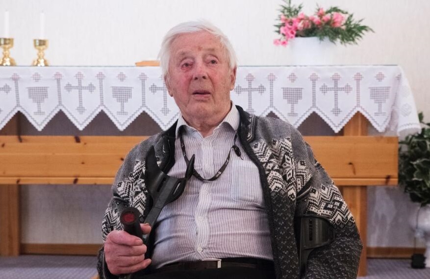 On his 108th birthday. (Source: Hordaland Folkeblad)