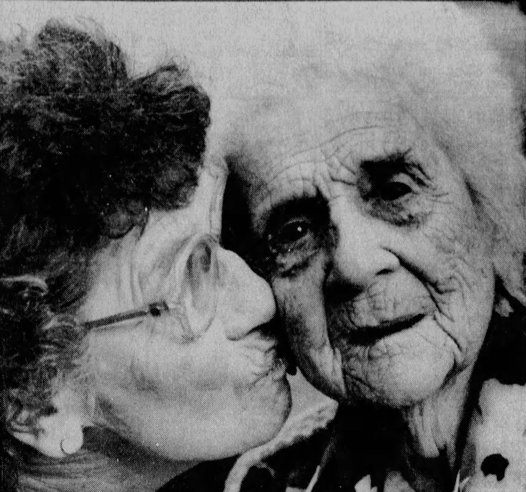 On her 110th birthday in 1989, with her daughter Nora Davis. (Source: The Vancouver Sun)