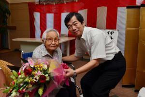 At the age of 109. (Source: Itami City)