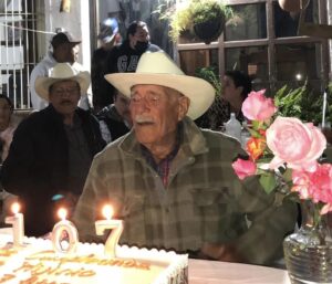 On his 107th birthday. (Source: Facebook/Mariachi Cielito Lindo)