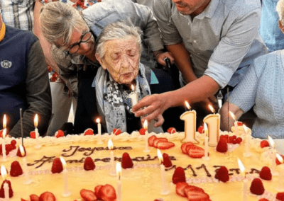 On her 111th birthday. (Source: Le Télégramme)