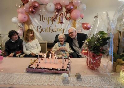 On her 110th birthday. (Source: La Voix du Nord)
