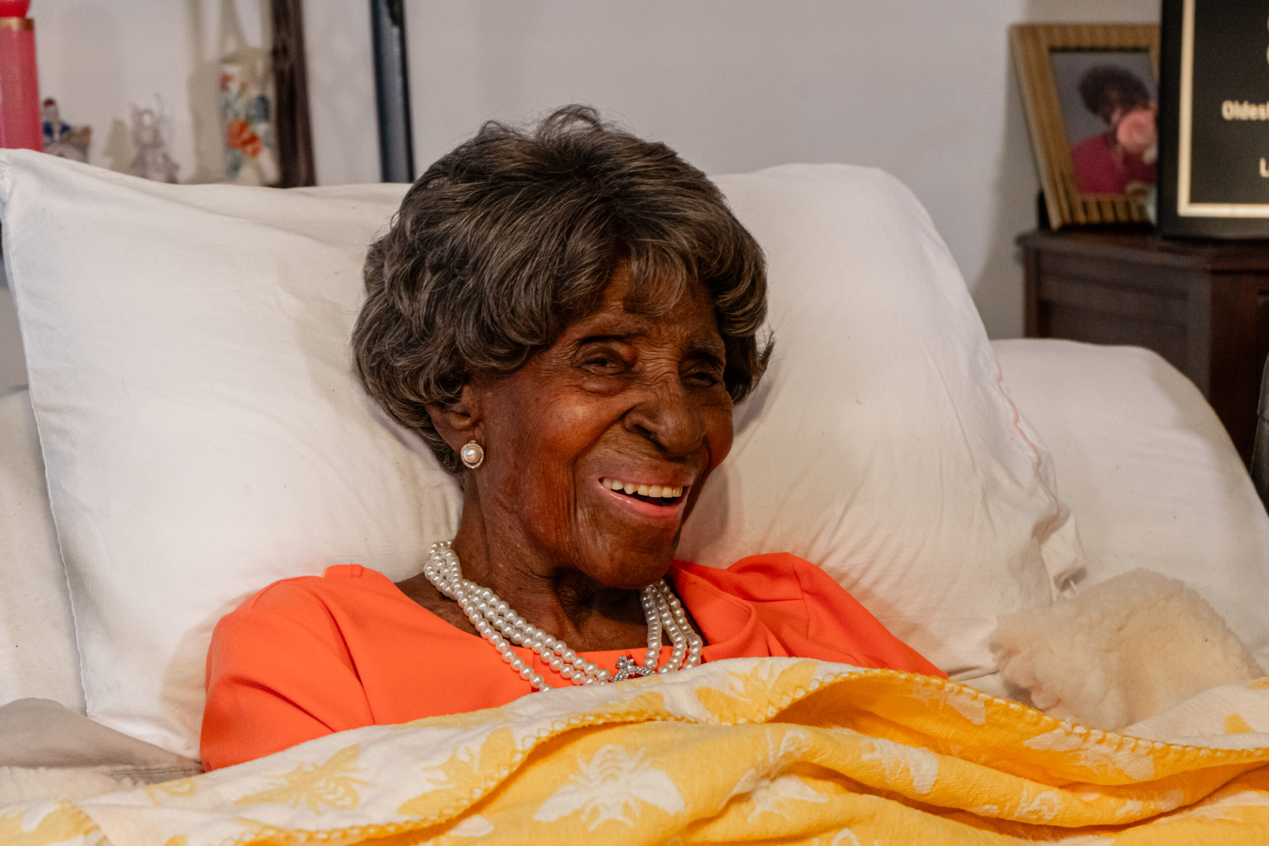 Elizabeth Francis, Oldest Living American | photo by Emmanuel Rodriguez (@supermannyphoto) | © LongeviQuest