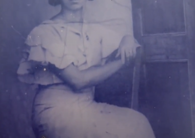 As a young woman. (Source: Canal RTP Puerto Berrío)