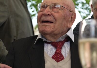 On his 110th birthday. (Source: France Télévisions)