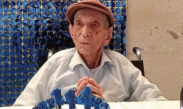 Colombia’s Oldest Living Person, Alfonso María Rojas, Turns 111