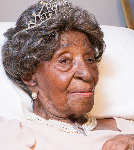 America’s Oldest Person Elizabeth Francis Turns 115