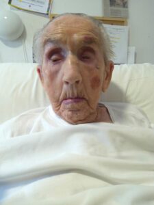 On her 111th birthday. (Source: La Gaceta de Salamanca)