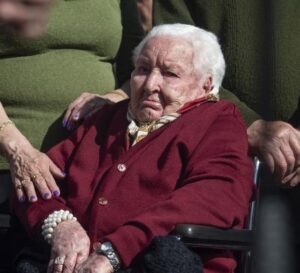 On her 110th birthday. (Source: Diario de Ávila)