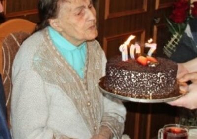 On her 107th birthday. (Source: Gniezno Nasze Miasto)