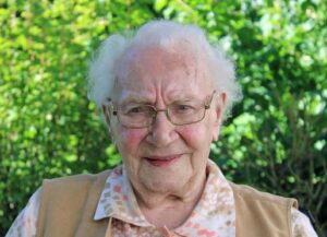 On her 108th birthday. (Source: Frankfurter Neue Presse)