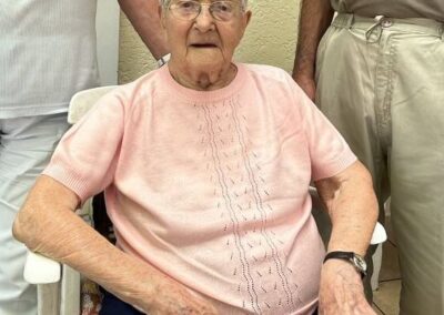 At the age of 107. (Source: Ouest-France)