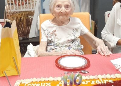 On her 110th birthday. (Source: Actu)