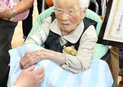 In September 2016, aged 110. (Source: Sankei News)