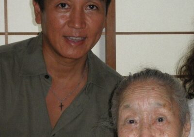 Tsuru Kamori (嘉森靏) being interviewed at the age of 109.