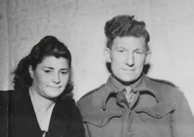 Rose with his wife, shortly after the end of World War II. (Source: Yahoo News)