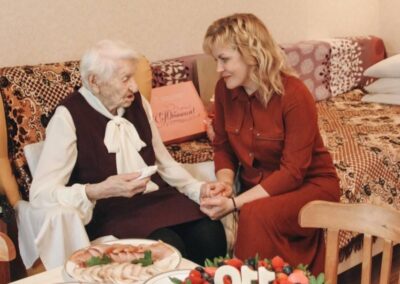 On her 110th birthday. (Source: Regions.ru)