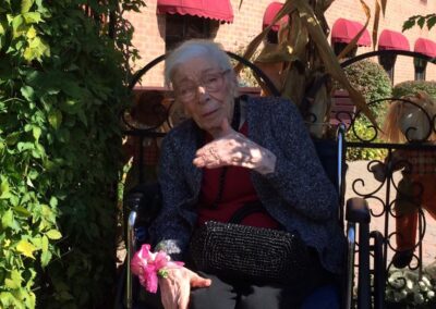 On her 109th birthday in 2016. (Source: Facebook / Salem Hills Rehabilitation and Healthcare)