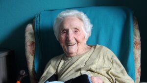 Shortly before her 109th birthday in 2024. (Source: Badische Neueste Nachrichten)