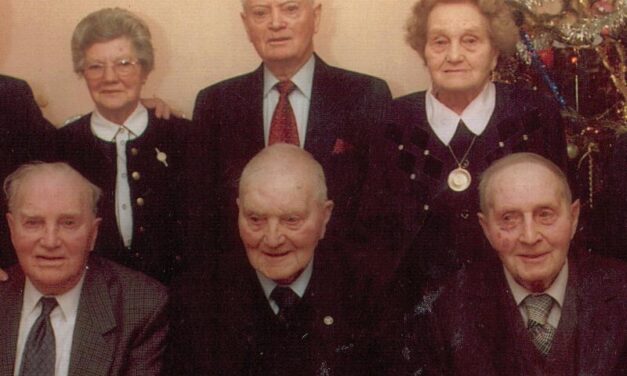 It’s All Relative: Supercentenarian Families