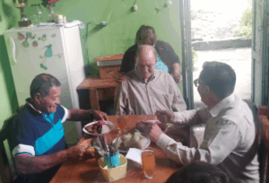 Pedro Mar&iacute;a Molina M&aacute;rquez with his family.