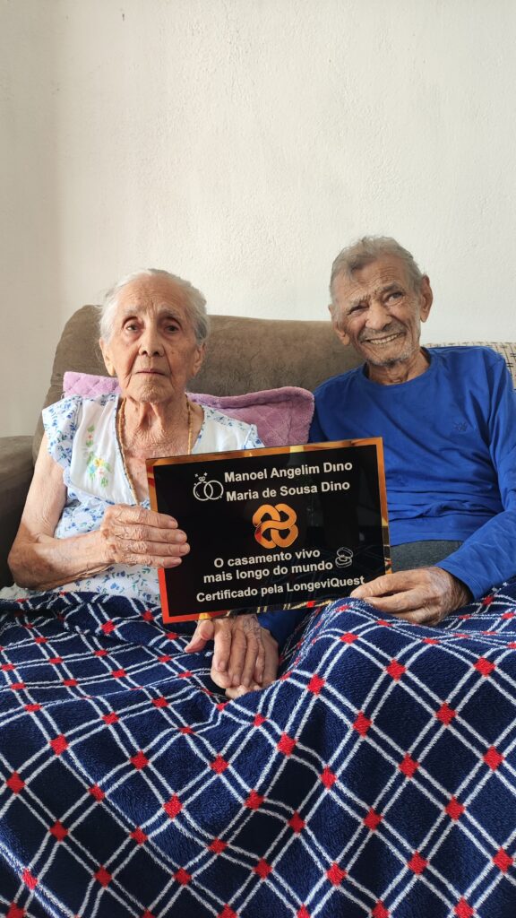 Longest-Married Couple Presented with LongeviQuest Award