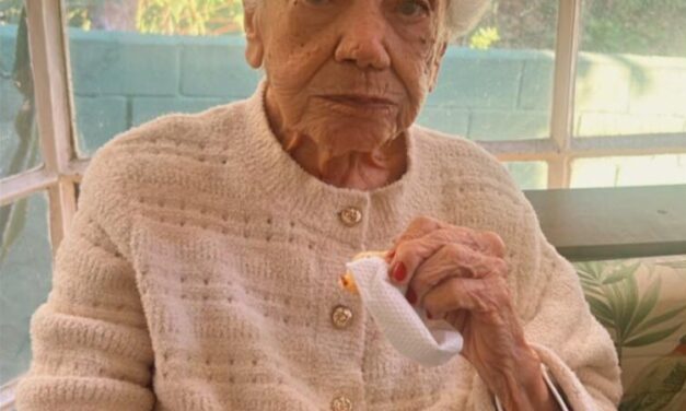 Isa Ferreira da Costa Araújo