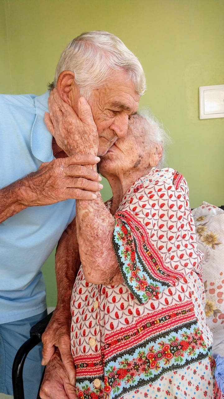 Luisa Maggioni with her son, José Pecinalli Filho (born 20 September 1934).