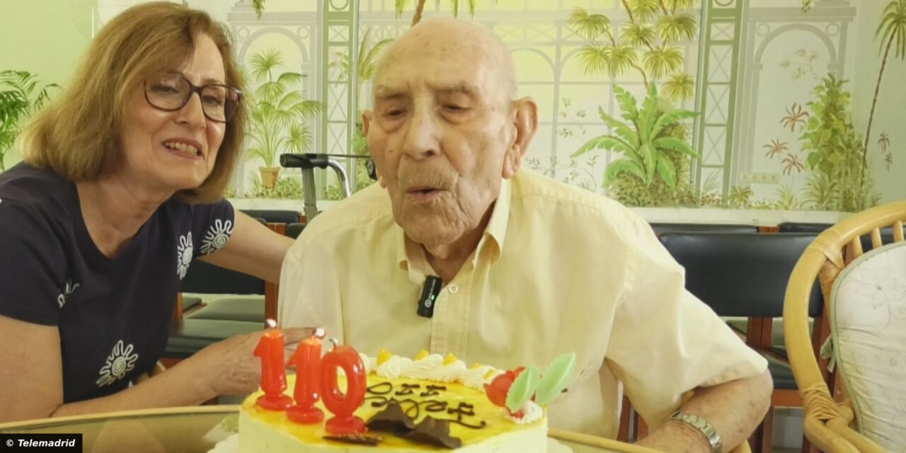 Spanish Man Engraciano González Barroso Turns 110