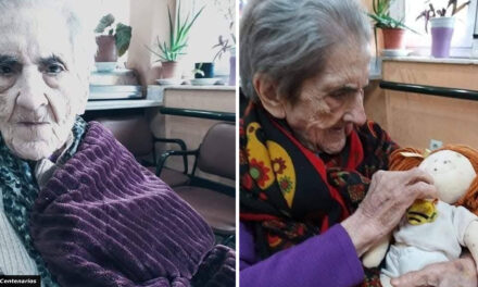 Spanish Woman Ascensi&oacute;n Capilla Rodr&iacute;guez Turns 111