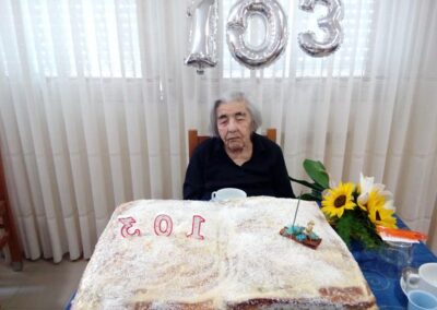On her 103rd birthday. (Source: Facebook / Santa Casa da Misericórdia de Paredes de Coura)