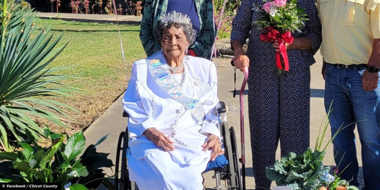 Arkansas Woman Ida Newbill Turns 111