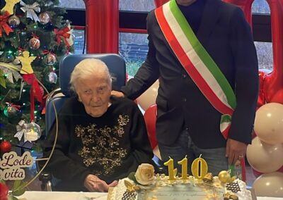 On her 110th birthday. (Source: Facebook / Telemolise)