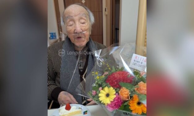 Ryoji Shinoda (篠田錂治), 111, Celebrates His Birthday in Osaka, Japan