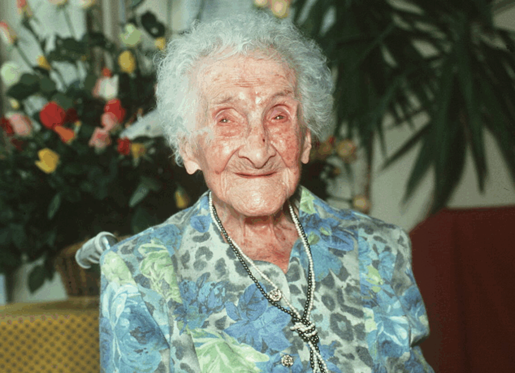 In 1995, aged 120. (Source: causeur.fr / SIPA)