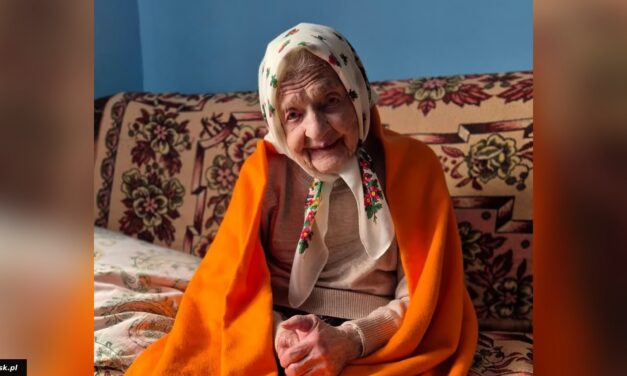 Anna Winiarska, Poland’s Oldest Resident, Turns 111