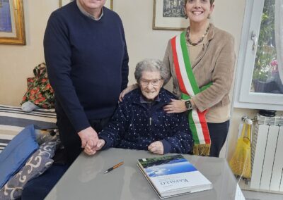 On her 110th birthday. (Source: Facebook / Elisabetta Ricci Sindaco Rapallo)
