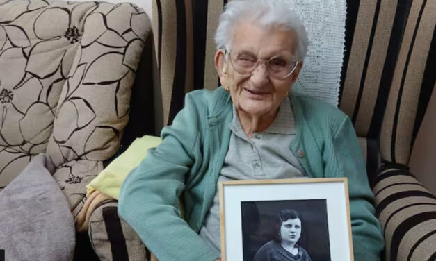 Spanish Woman María Pérez Llanos Turns 111