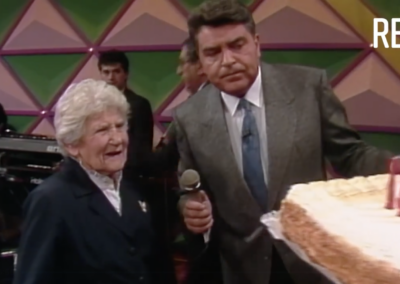 On her 100th birthday in 1989. (Source: REC TV)