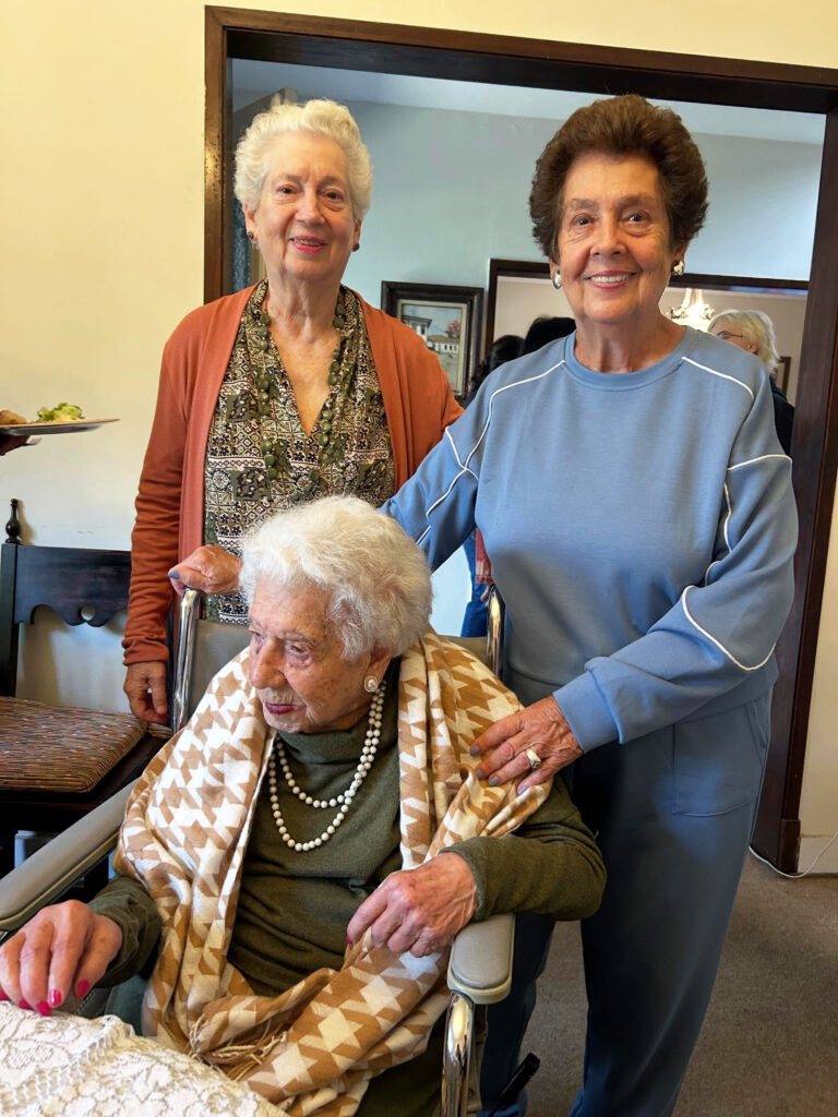 With her two daughters; Anna Maria, 84, and Hilda Maria, 86.