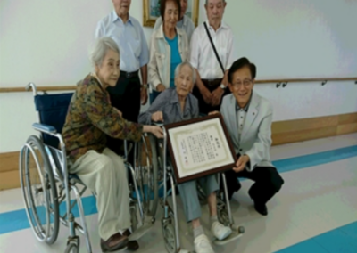 At the age of 107. (Source: kado.tv)